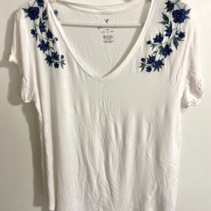 AE Flower Embroided T-Shirt